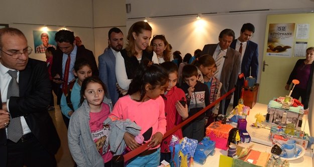 KİTAP SEVGİSİNİ ANLATTILAR