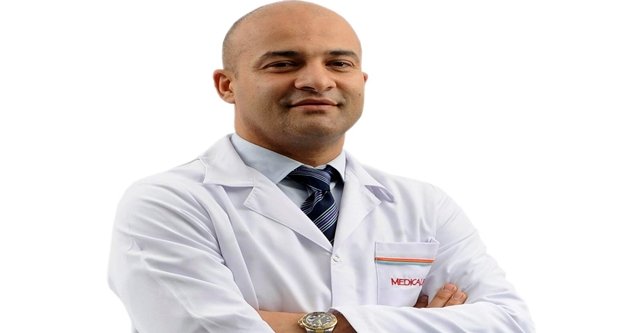 ANNE ADAYLARINA BÖBREK TAŞI UYARISI