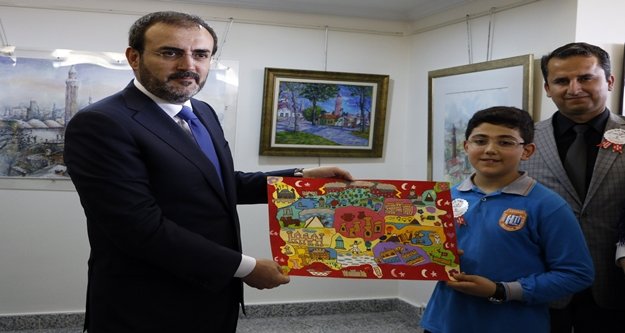 BAKAN ÜNAL, ANTALYA’DA SERGİ AÇTI