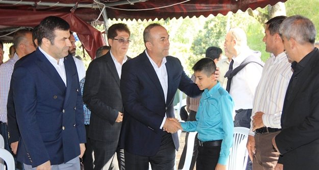 ÇAVUŞOĞLU VE TANRISEVEN’DEN TAZİYE ZİYARETİ