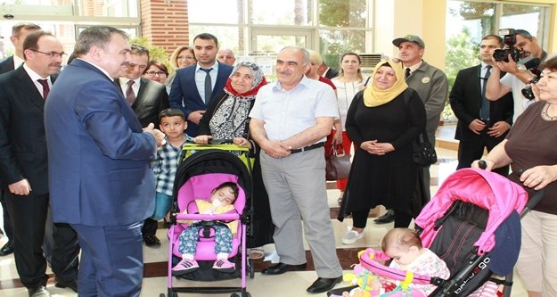 'ERKEN EVLENİN, 5 ÇOCUK YAPIN'