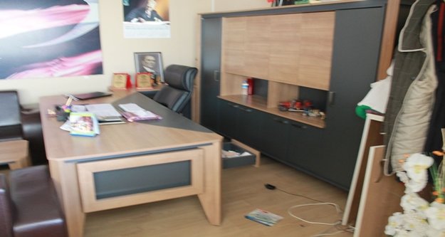 MUHTARLIĞIN GÜVENLİK KAMERASINI ÇALDILAR