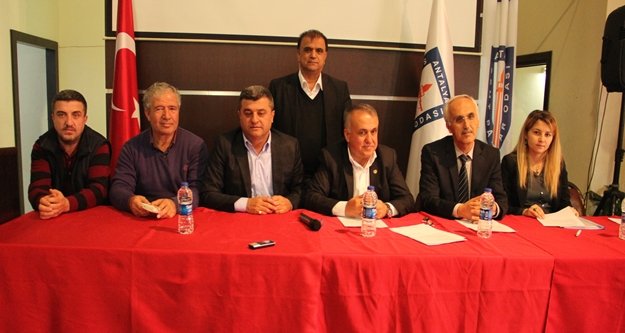 ÖZ, YENİDEN BAŞKAN