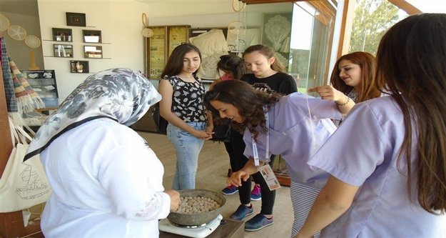 ALANYA BELEDİYESİ'NDEN  EXPO'DA  İPEK BÖCEĞİ TANITIMI