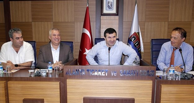 ALTSO MECLİSİ’NDE ÇAVUŞOĞLU ÇOŞKUSU