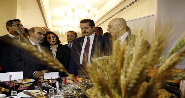 “500 MİLYON İNSAN OBEZ İKEN, 800 MİLYON İNSAN AÇ"