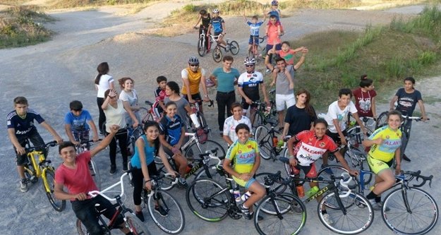 GENÇLİK HAFTASI ETKİNLİKLERLE KUTLANIYOR