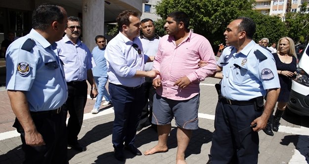 MİLLETVEKİLİ, 300 TL İLE İNTİHARDAN VAZGEÇİRDİ