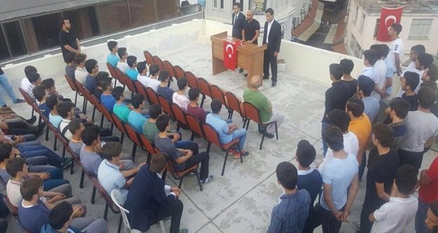 ÜLKÜ OCAKLARINDA DEVİR TESLİM