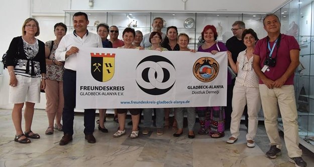 YÜCEL'E KARDEŞ ZİYARETİ