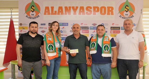 ALANYASPOR'A ÖRNEK DESTEK