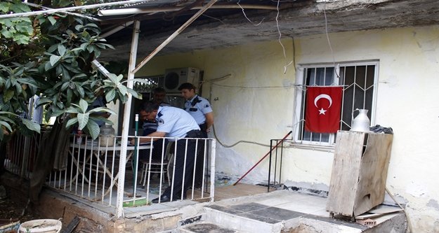 EMEKLİ ASKER EVİNDE ÖLÜ BULUNDU