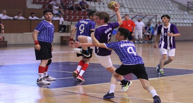 HENTBOL TÜRKİYE ŞAMPİYONASI BAŞLADI