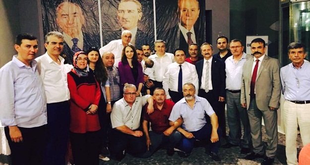 MHP'LİLER İFTARDA BULUŞTU