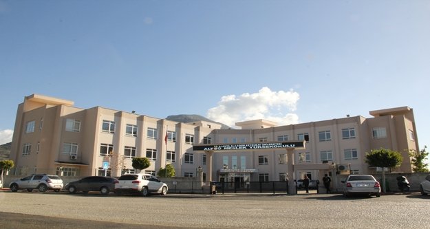 'SINIF GEÇEMEYECEKLER, GEREKİRSE OKULDAN ATILACAKLAR'