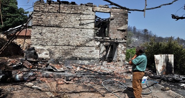 YANGINDA 350 HEKTAR ALAN ZARAR GÖRDÜ