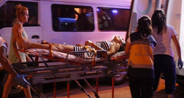 APARTMAN YÖNETİCİSİ KADIN BIÇAKLANDI