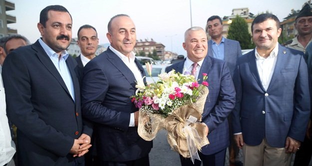 ÇAVUŞOĞLU'NDAN ÖNEMLİ MESAJLAR