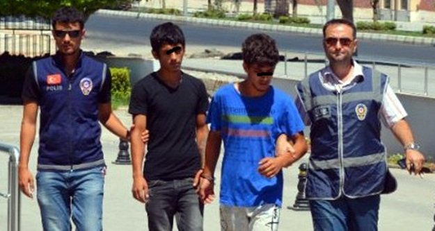 HIRSIZLIK ZANLILARI EROİN İLE YAKALANDI