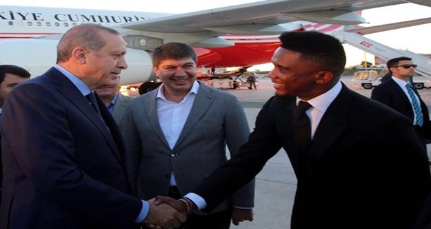 SAMUEL ETO'O HEMŞEHRİMİZ OLDU