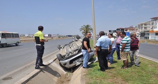 TRAFİK KAZASI: 2 YARALI