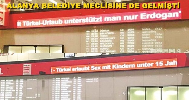 AHLAKSIZ AFİŞLERİ ÇAVUŞOĞLU KALDIRTTI