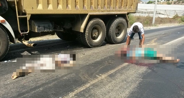 ALANYA'DA FECİ KAZA: 2 ÖLÜ VAR