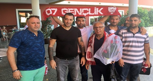 ALANYASPOR'U 07 GENÇLİK KARŞILADI