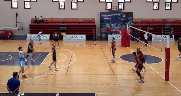 Belediyespor galibiyetle başladı