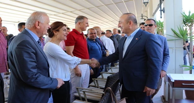 Çavuşoğlu: “17 FETÖ'cüyü ülkemize geri aldık”