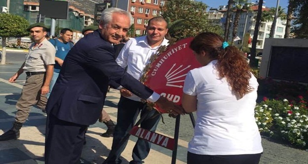 CHP'den 'Skandal tören' açıklaması