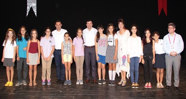 Küçük yazarlardan büyük eser