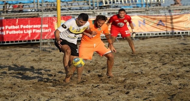 Plajda çeyrek final heyecanı