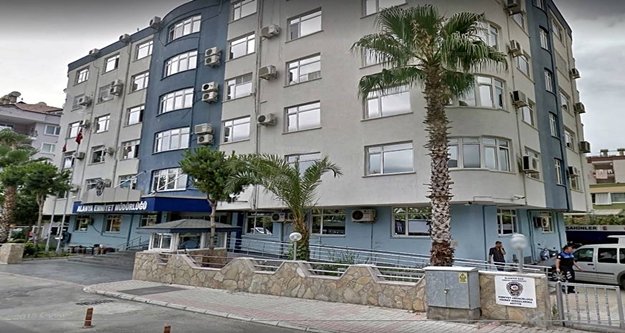 Uyuşturucu tacirlerine polis baskını