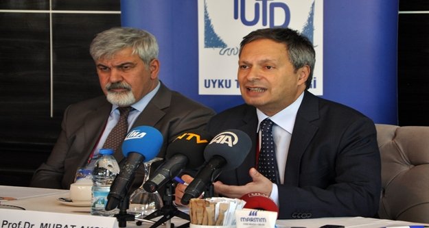 10 kişiden biri kronik uykusuzluk yaşıyor