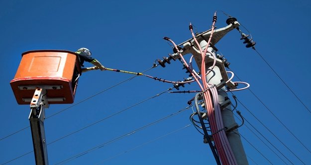 AEDAŞ, fırtına ve yağışa karşı erken alarma geçti