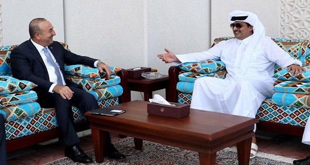 Alanyalı Bakan Katar'da