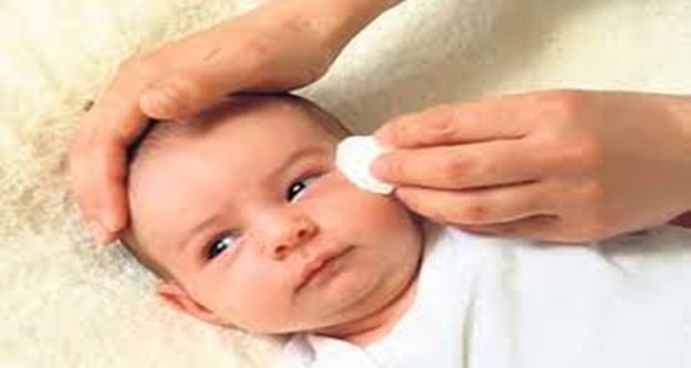 Bebeğinizin gözleri yaşarırsa...