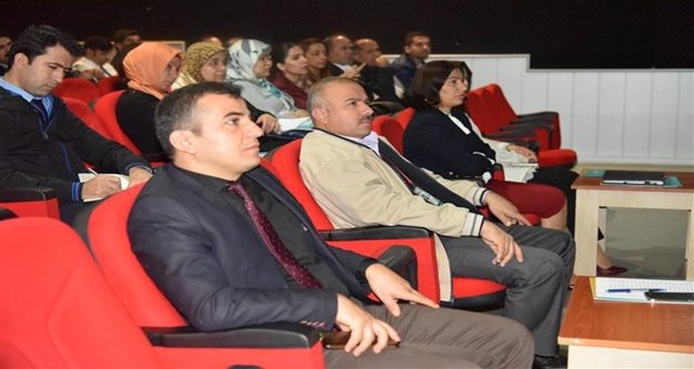 Belediye personeline resmi yazışma ve arşivleme eğitimi