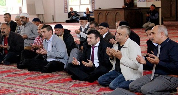 Dualarımız Safitürk için