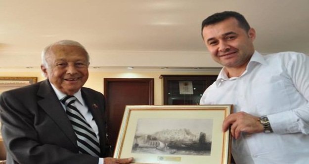 Alanya eski başkanını kaybetti