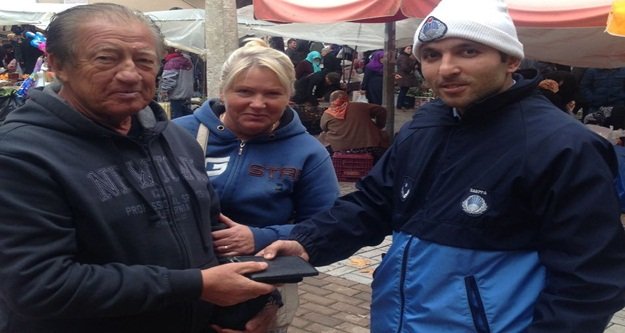 Alanya Zabıtasından örnek davranış