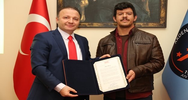 Birincilere başarı belgeleri verildi