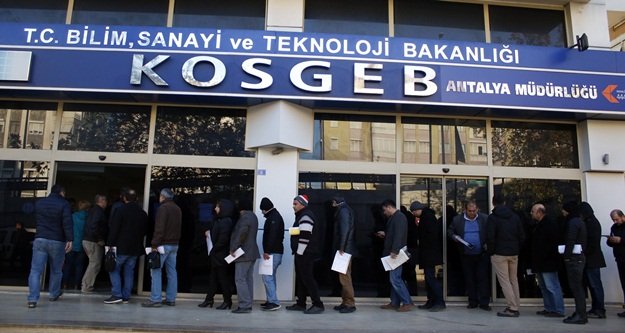 Faizsiz 50 bin TL kuyruğu