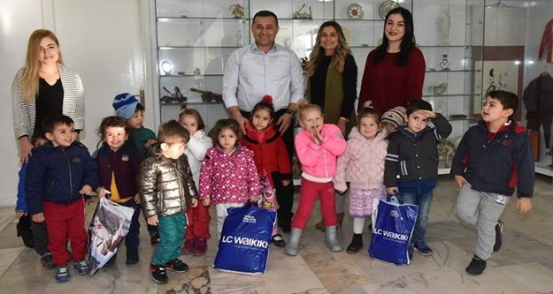 Miniklerden anlamlı yardım