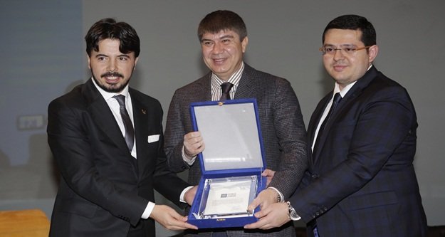 'Turizm konuşulacaksa doğru adres Antalya'