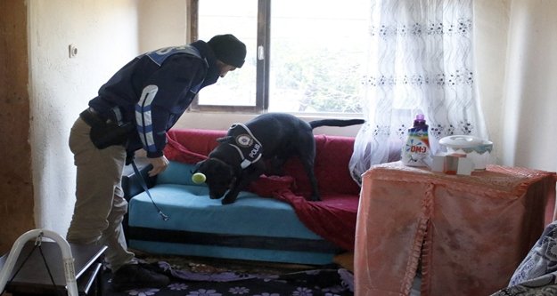 Uyuşturucu tacirleri tutuklandı