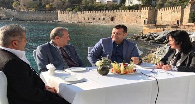 Yücel'den Alanya manzaralı tanıtım