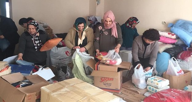 AKP'li kadınlardan Halep'e yardım