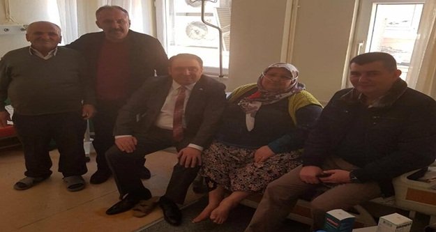 Aksoy annesi için Alanya'ya geldi